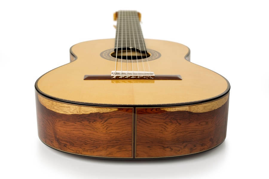 エクセレンシア